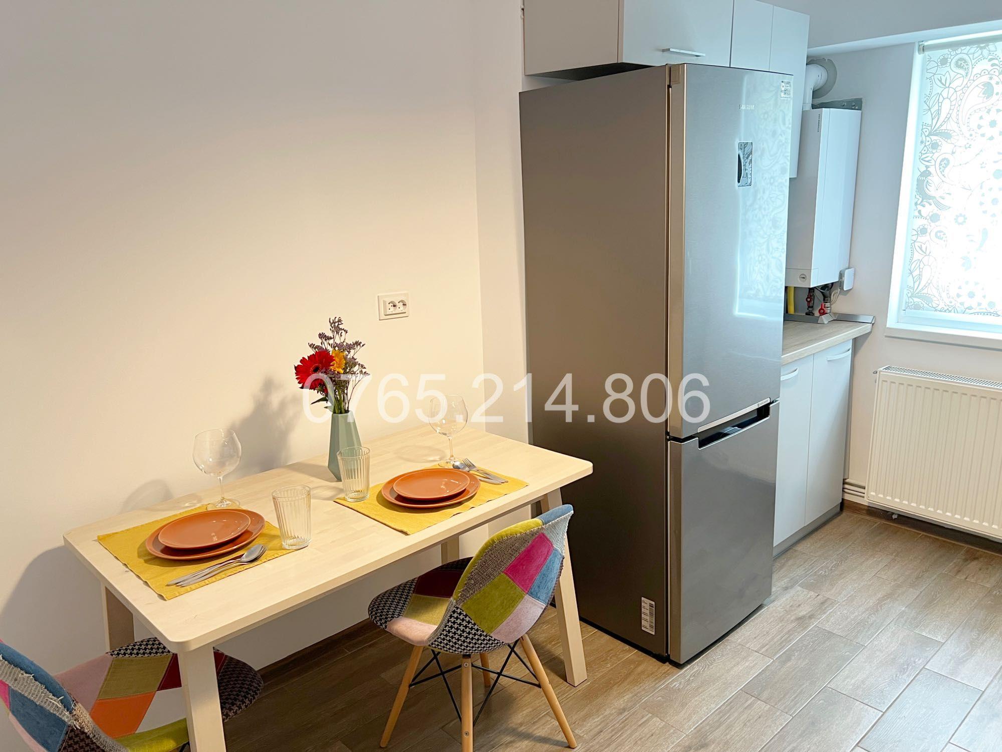 Proprietar vand apartament 2 camere decomandat