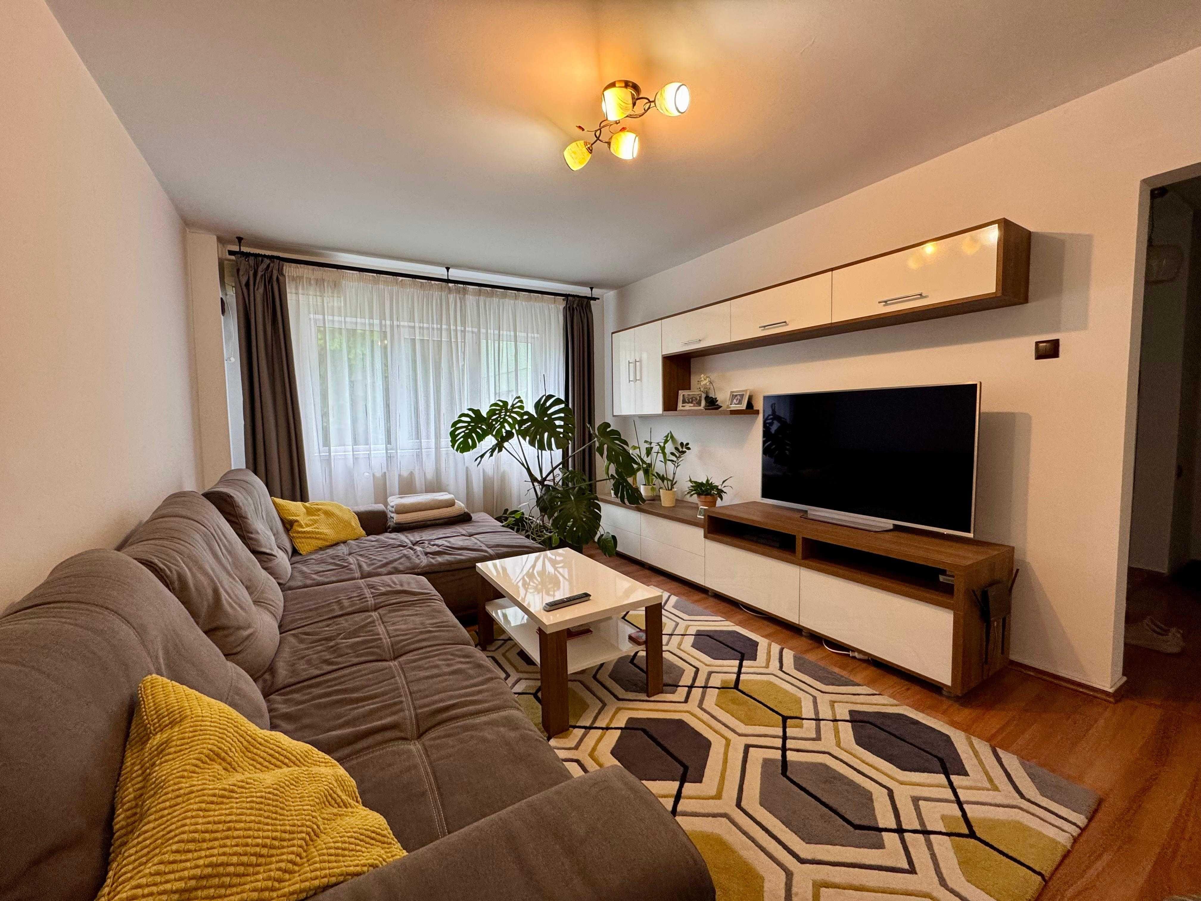 Apartament 4 camere 80mp decomandat 1980, etaj 2/4, pozitionat excelent, proprietar, parcare, metrou Gorjului - imagine 1
