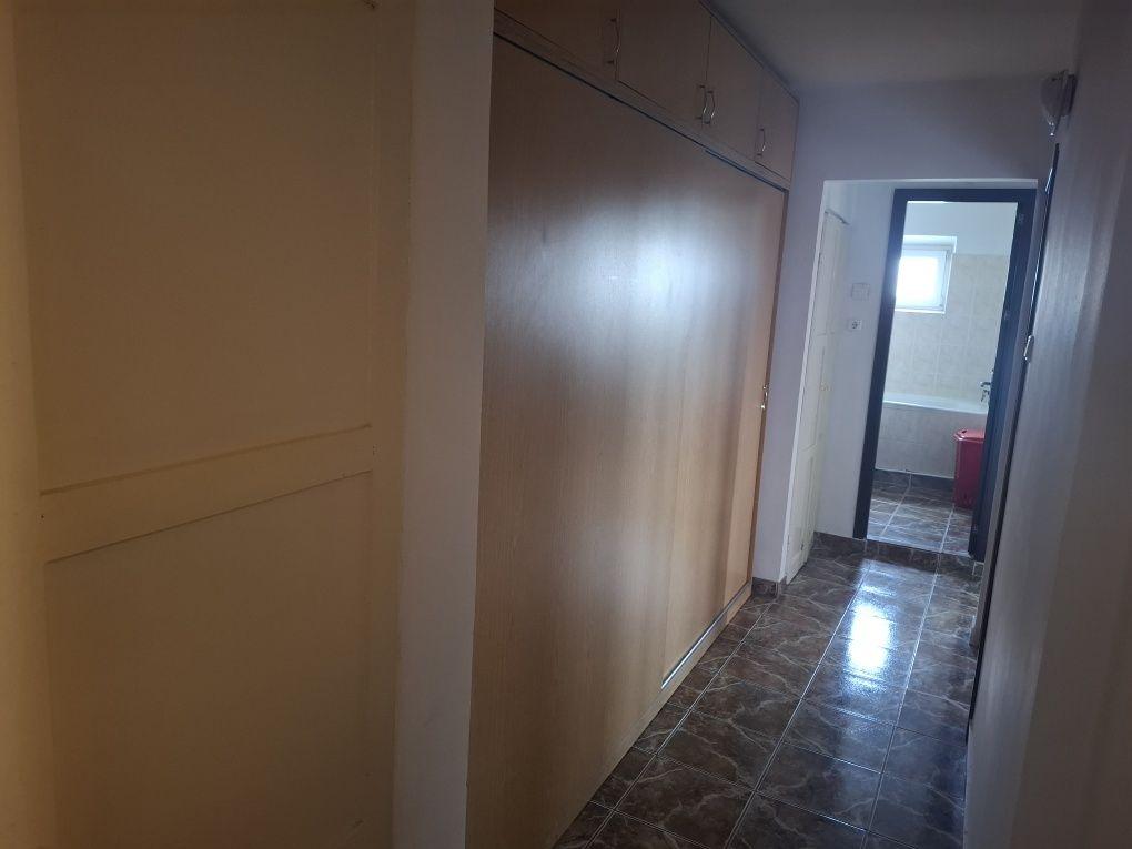 Vand apartament 3 camere, fond nou, strada Gheorghe Doja - imagine 1