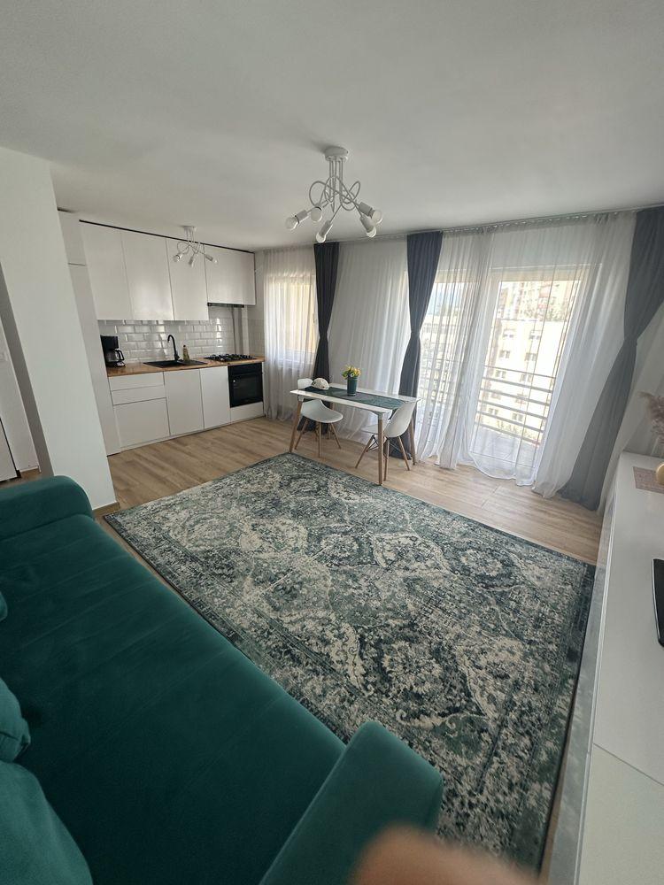 Apartament 2 camere, semicentral, fond nou, parcare supravegheata video