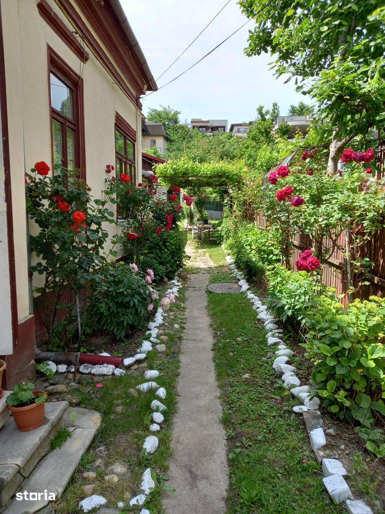 Casa cu teren - Pitesti centru - imagine 1