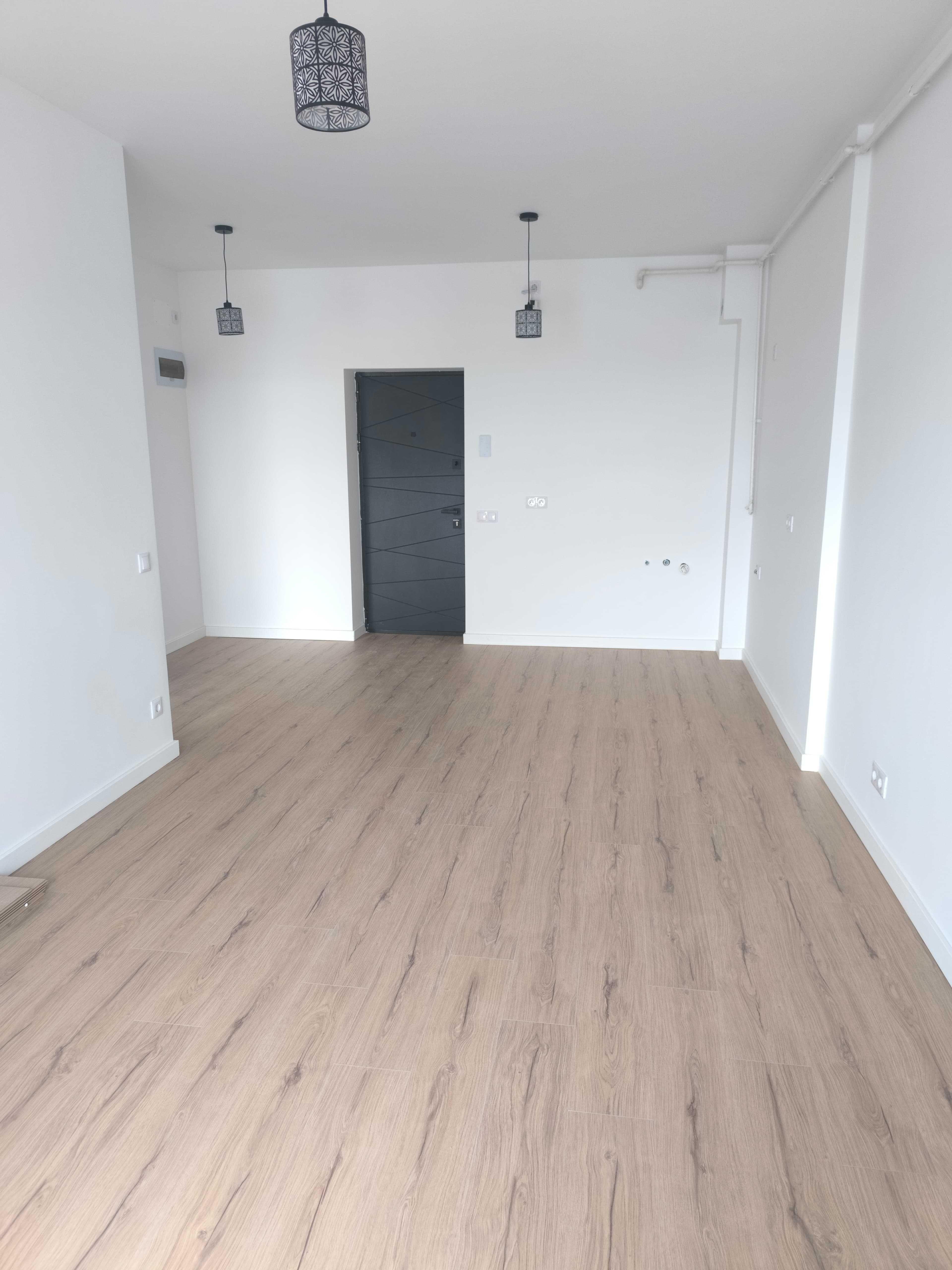 Proprietar, Bloc nou, apartament cu 2 camere, etaj 3