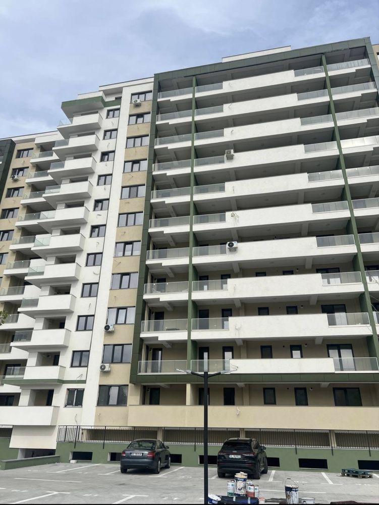 Inchiriez apartament 2 camere tip studio centru zavoi parc