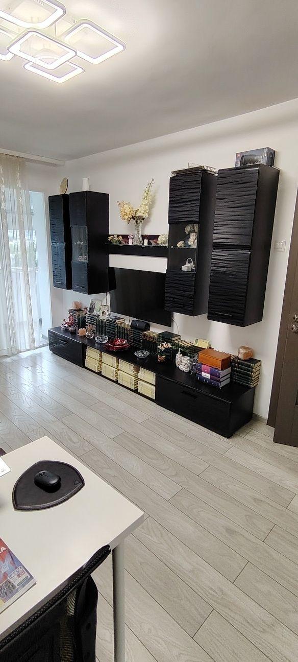 Apartament 2 camere, Decomandat, 54mp, Podu Ros-Piata Nicolina