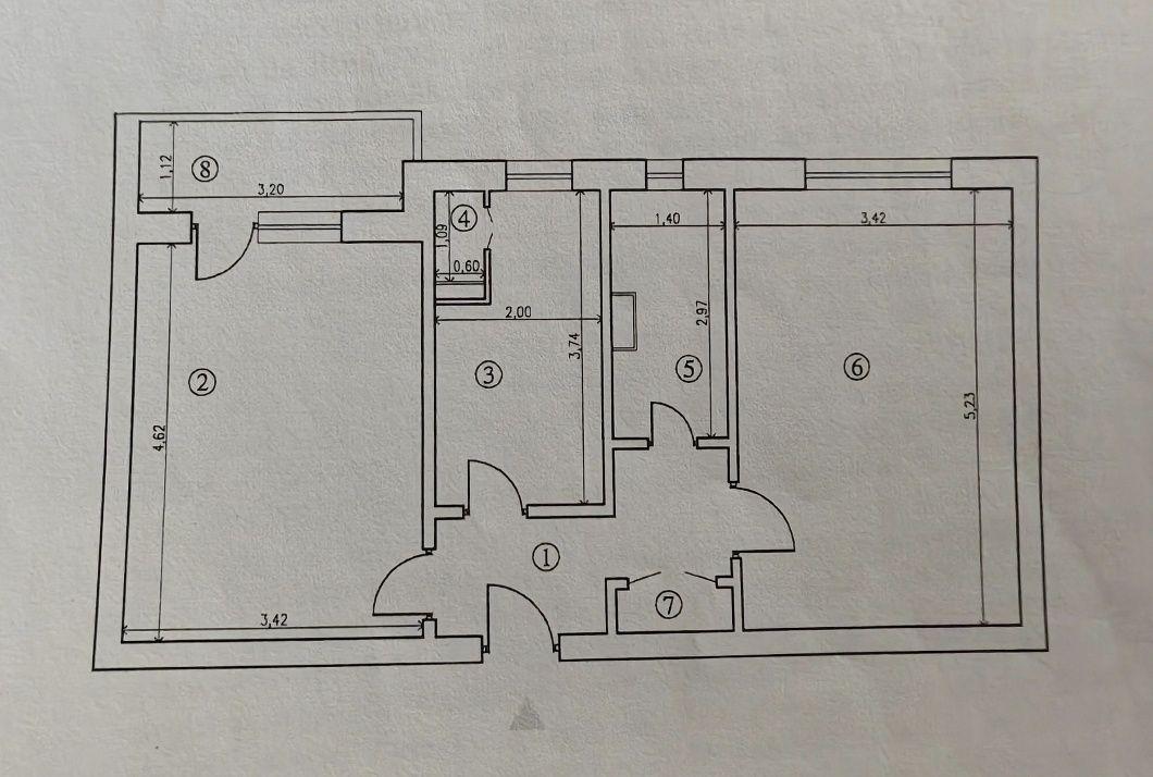 Apartament 2 camere decomandat zona Nicolina Belvedere - imagine 1