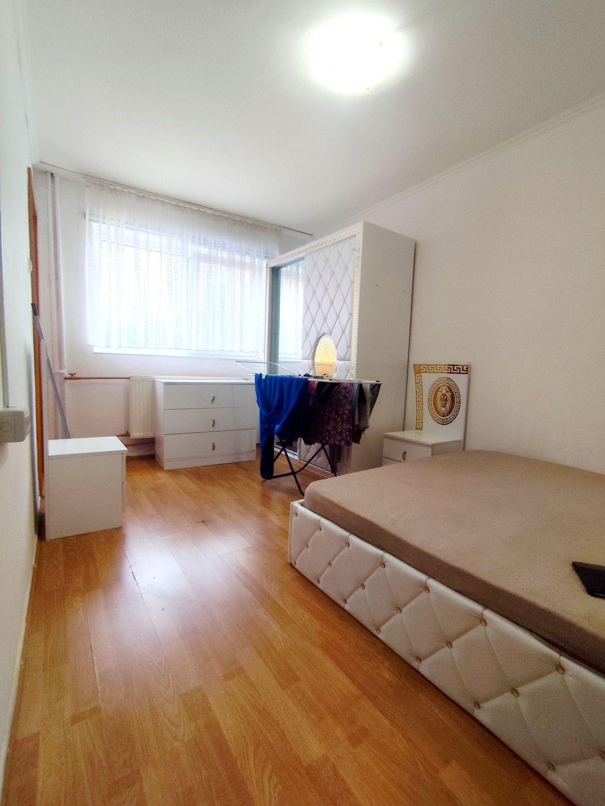 Vând garsonieră 30m2 la parter zona Afi 6 Vânător!i