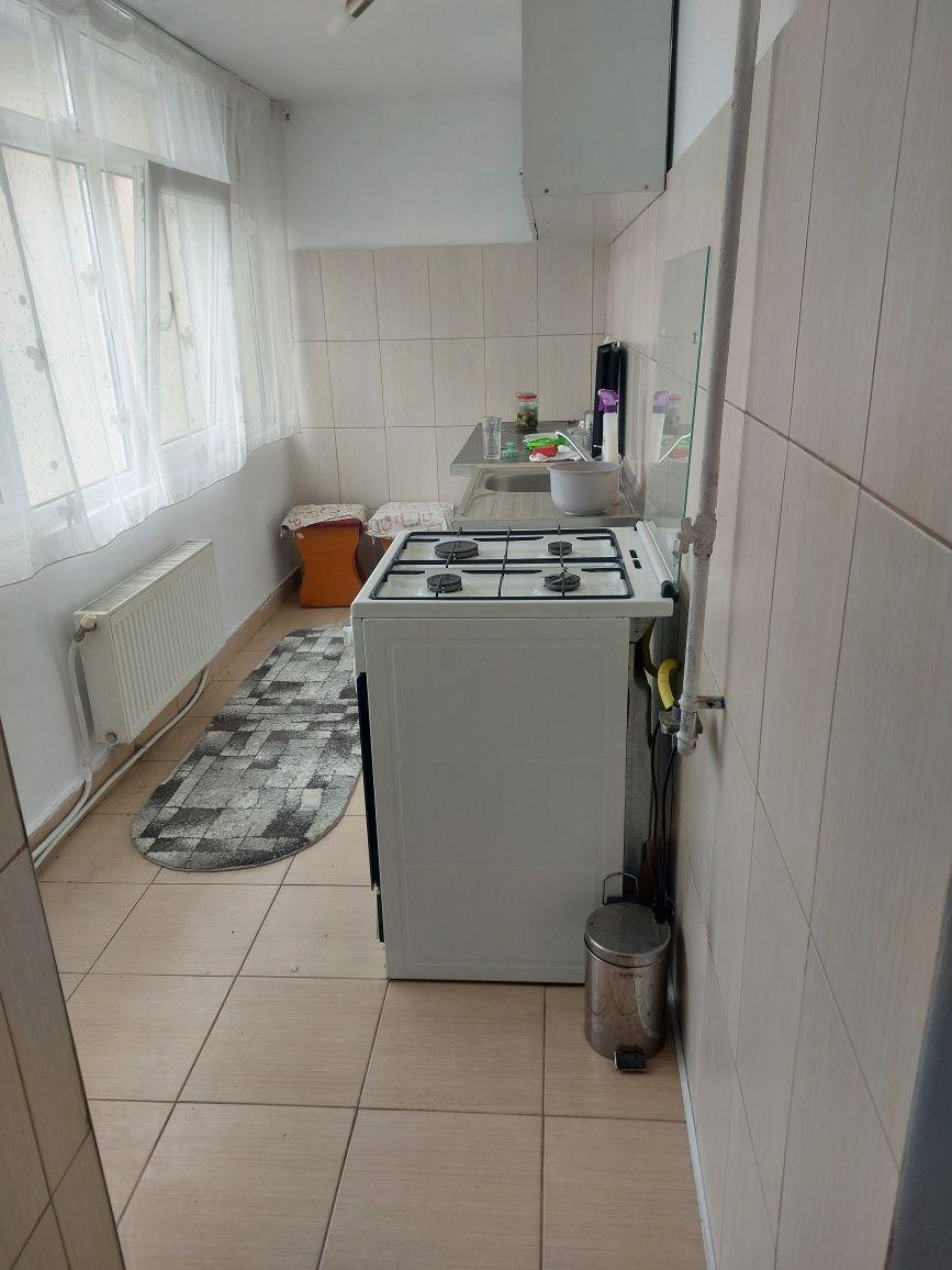 Chirie apartament