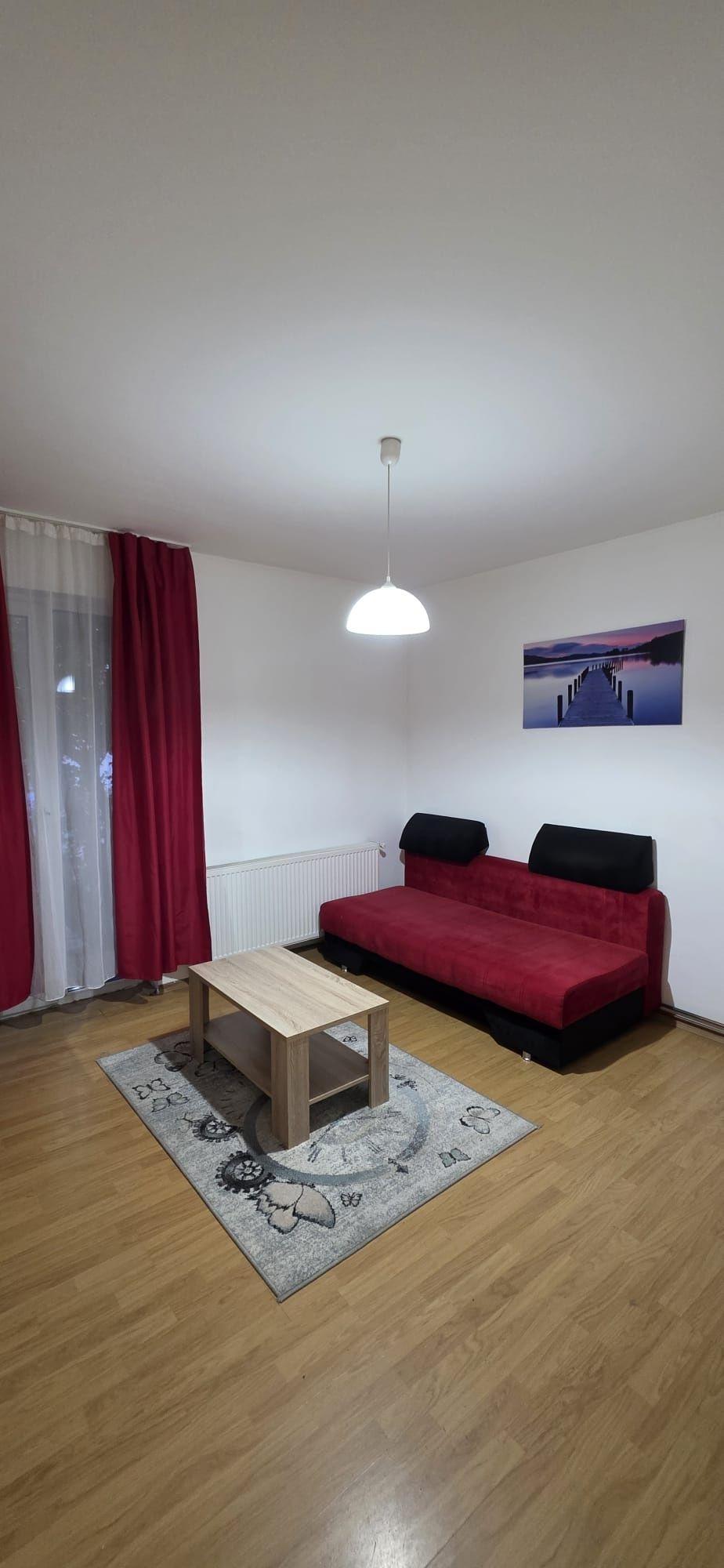 Închiriez garsoniera în Alma,Turnisor, cu balcon complet mobilată
