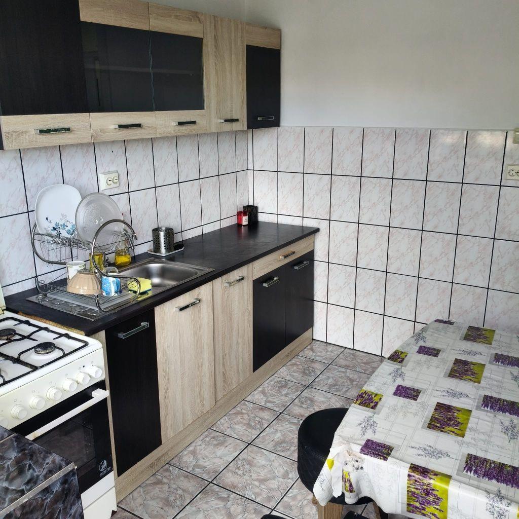 Închiriez apartament 2 camere strand
