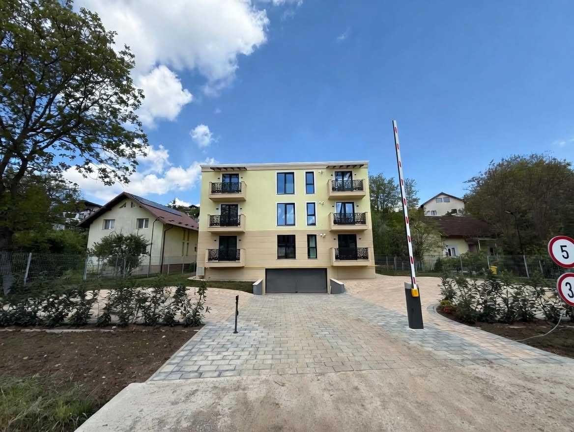 Apartament premium cu 2 camere decomandate, parcare și boxă incluse – zonă centrală, Suceava (str. Nicolae Titulescu) - imagine 1