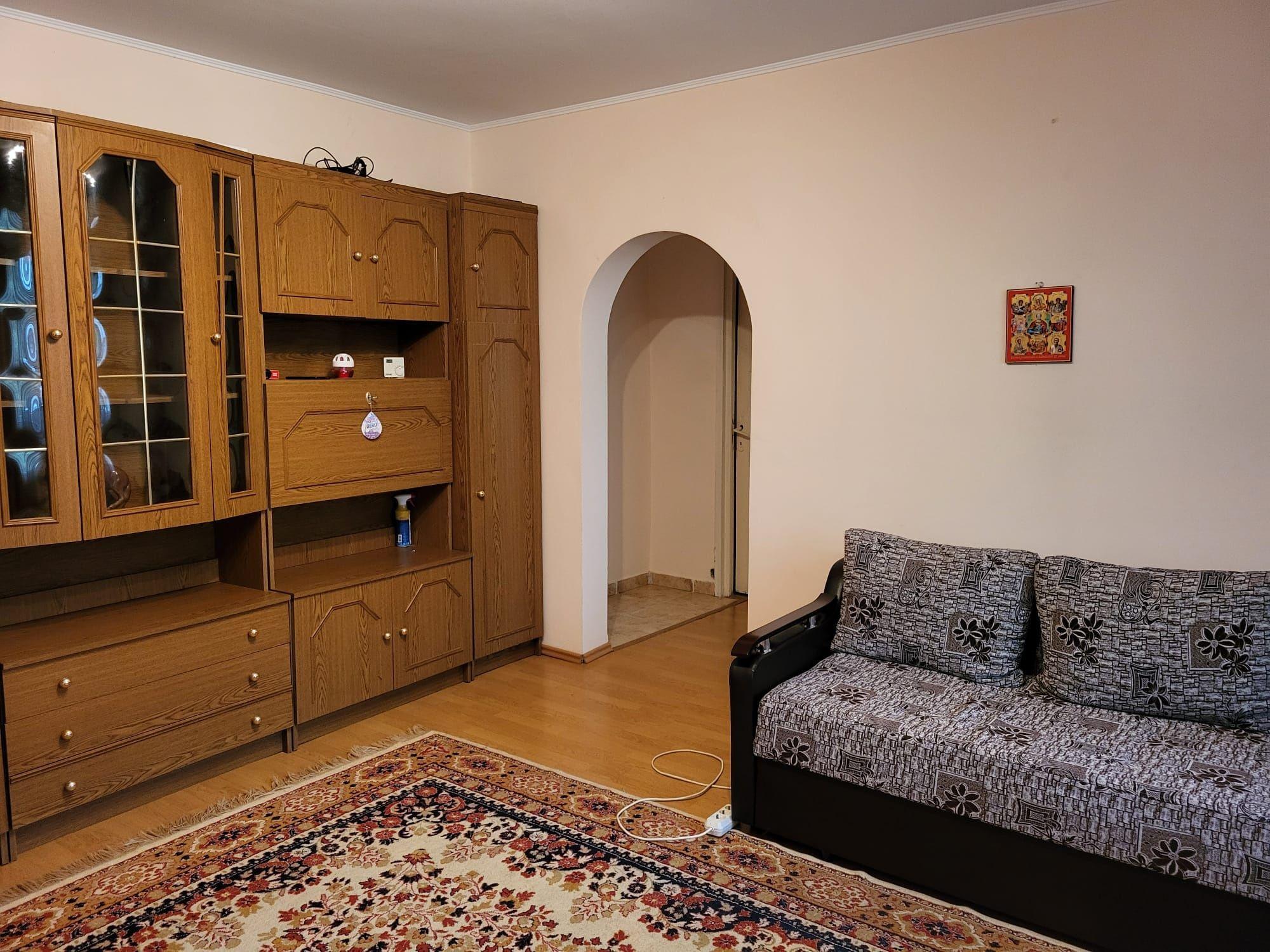 Apartament cu 2 camere în Suceava, zona George Enescu, la parter, de vânzare