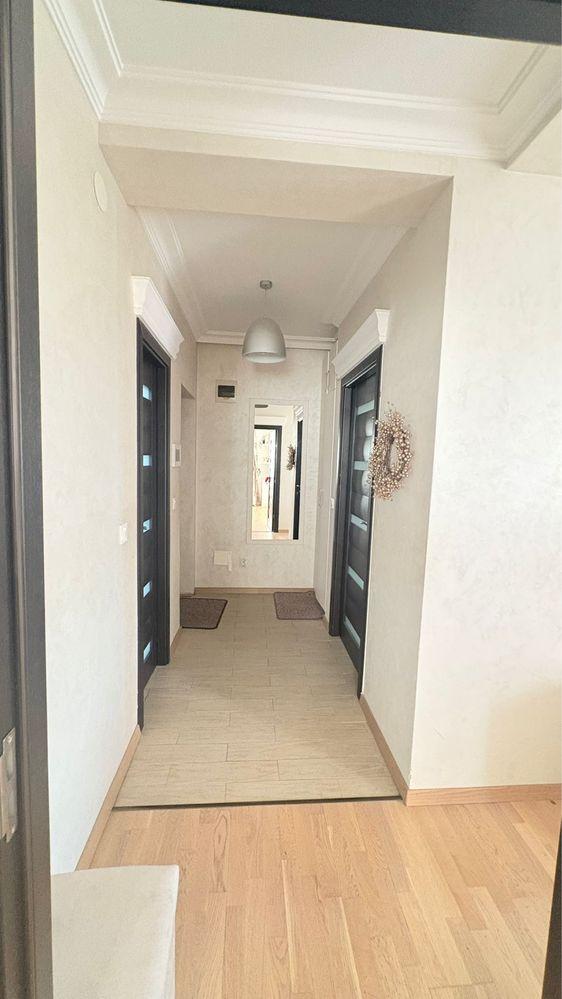 Apartament 2 camere de închiriat