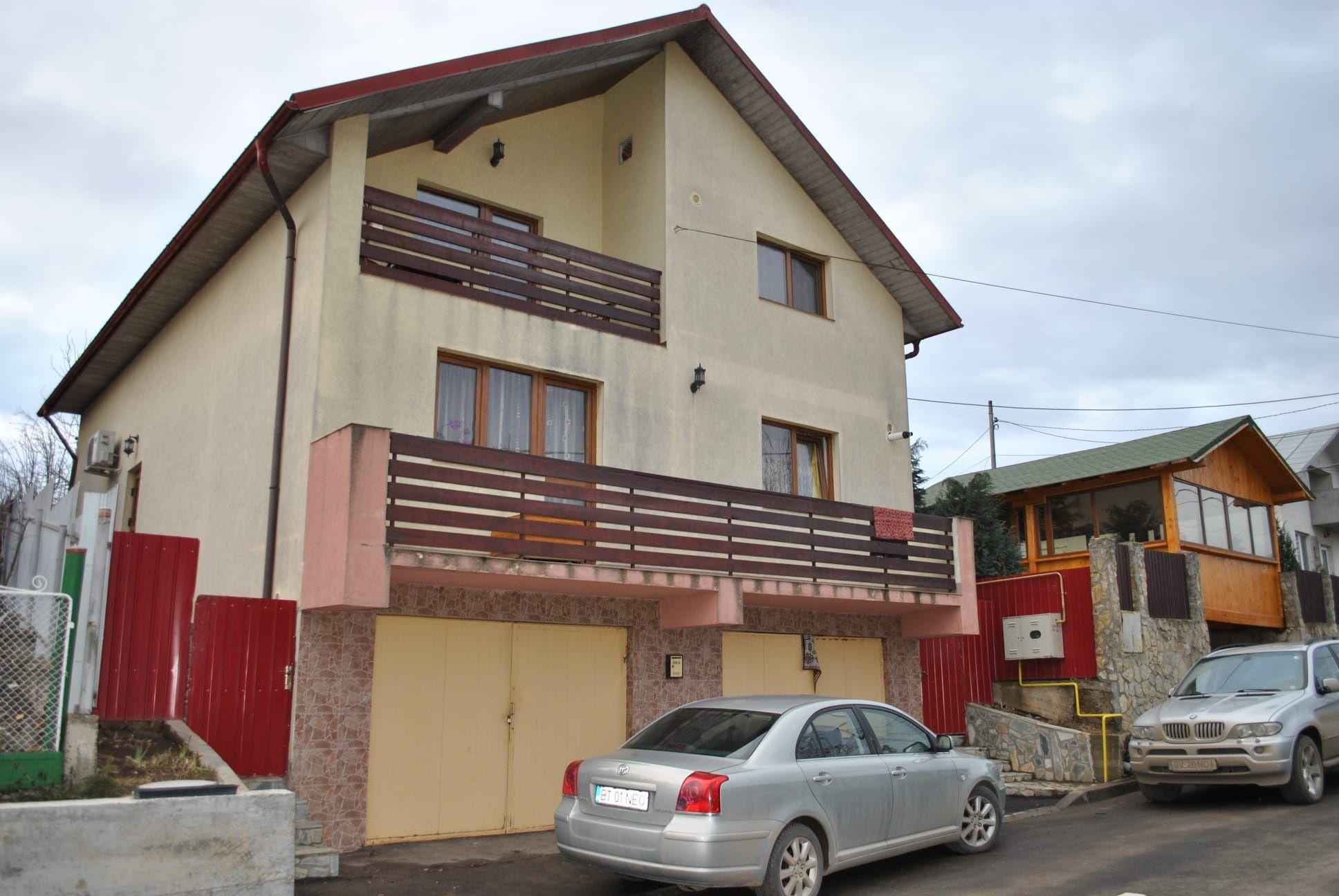 Casa de închiriat,tip duplex ,garaj+grădină!