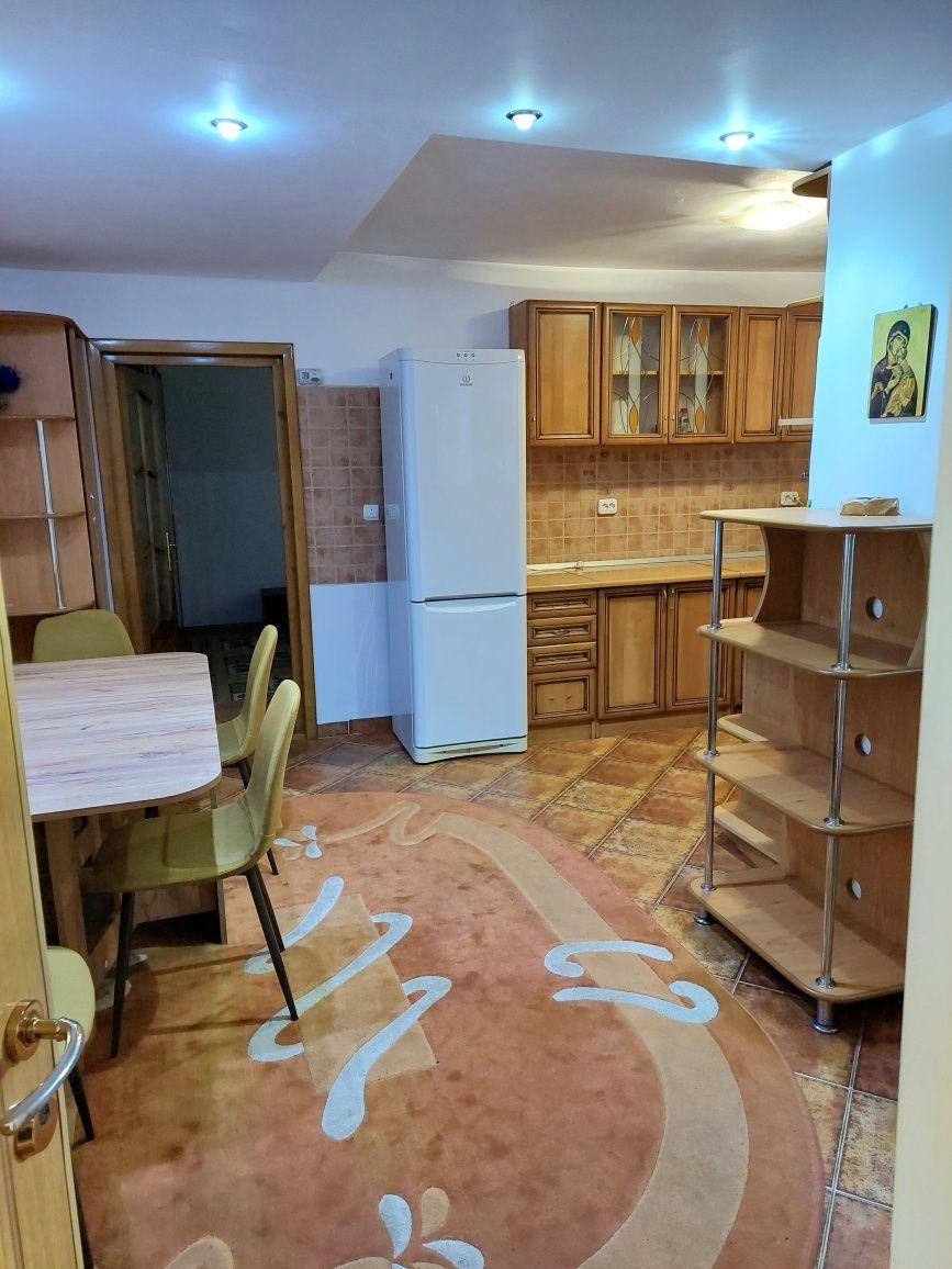 Ap. 2 camere de închiriat Mărăței