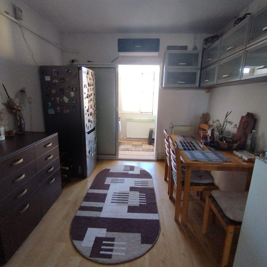 Vând/închiriez apartament 2 camere