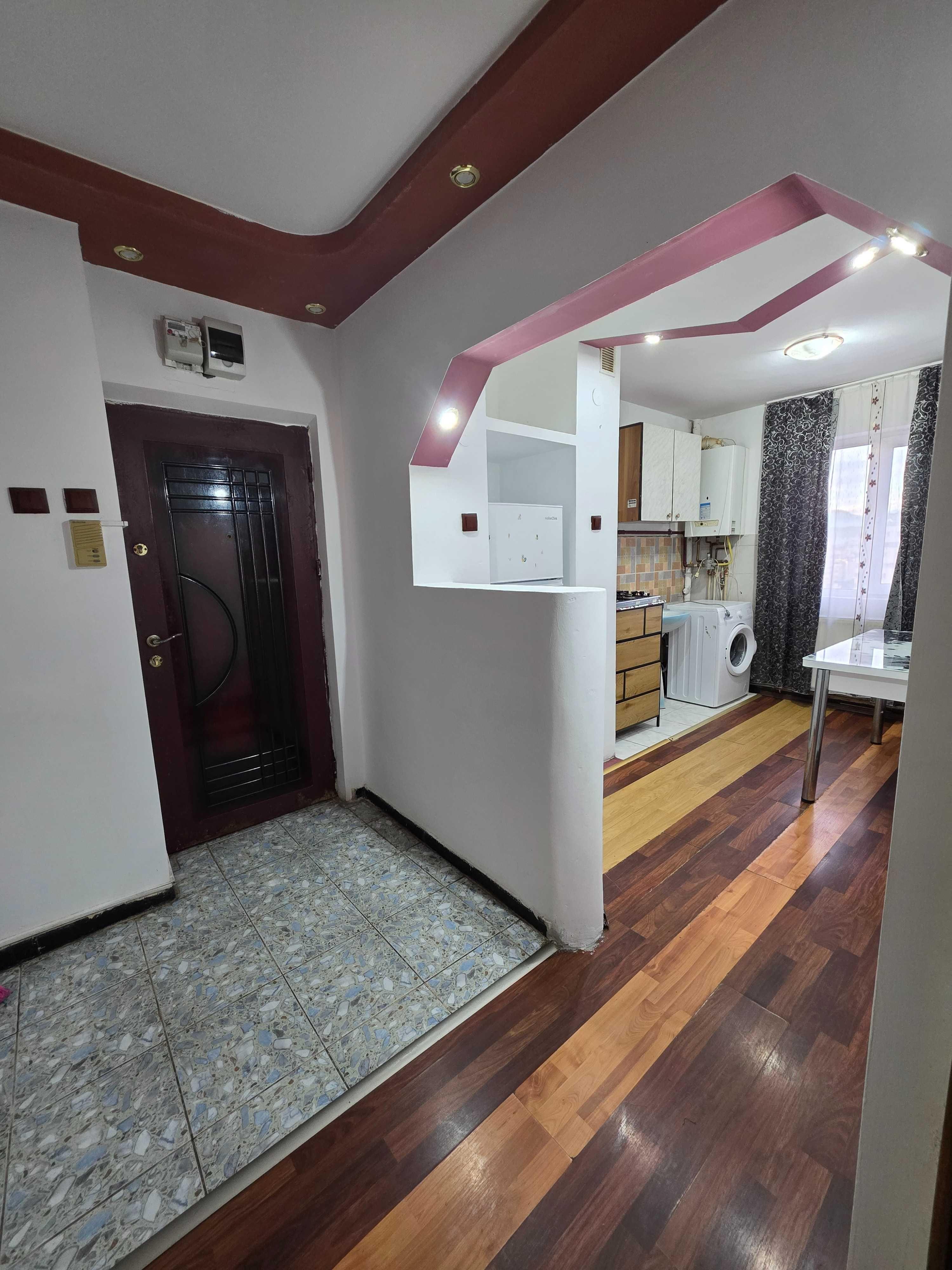 Apartamnet de închiriat