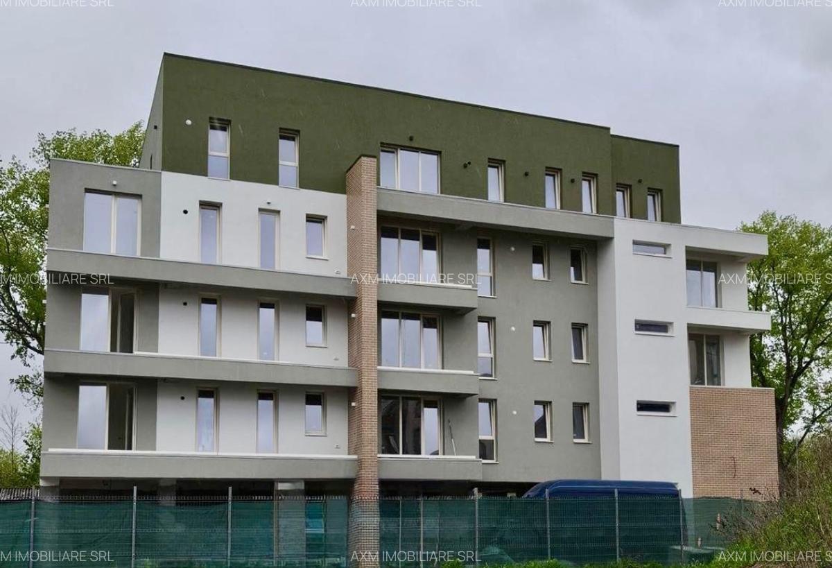 Apartament 3 camere 76 mp + balcon 12 mp Tractorul / Coresi