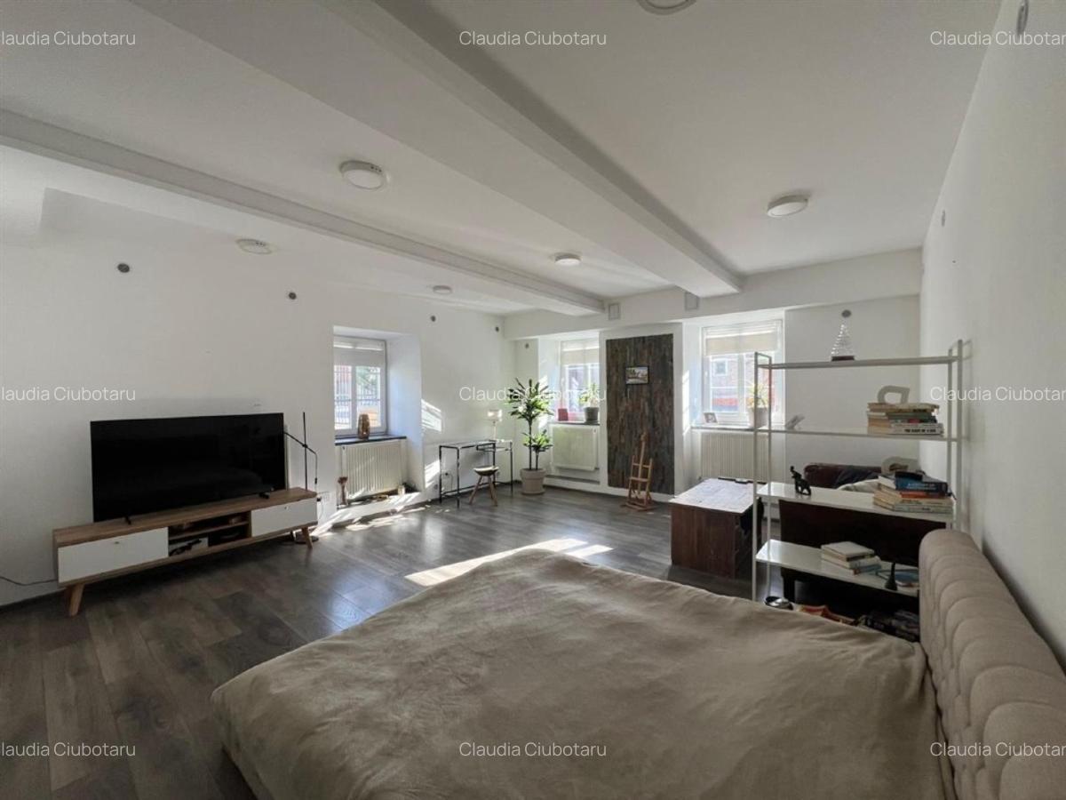 Garsoniera tip studio ansamblul Schiller Residence direct de la proprietar