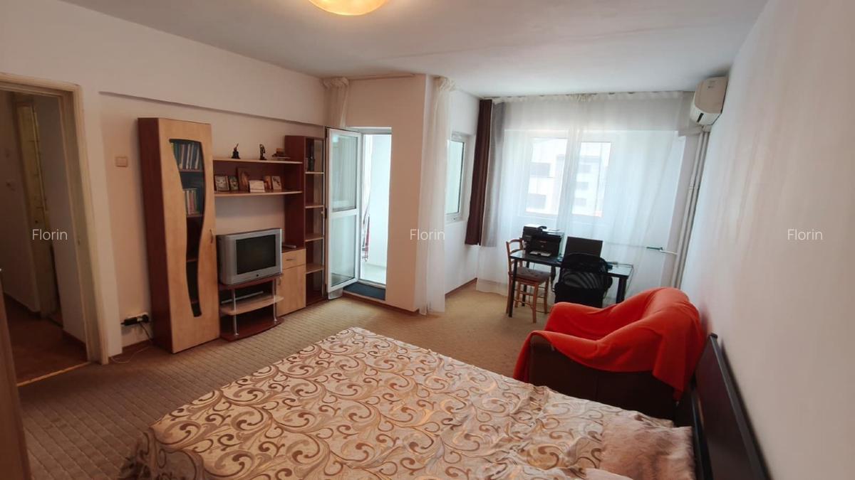 Garsonieră Spațioasă (42.5 mp) | Bloc 1998 | Vedere Liberă – Str. Opanez - imagine 1