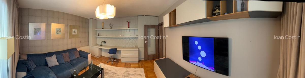 Apartament 2 camere de inchiriat, vedere stradala