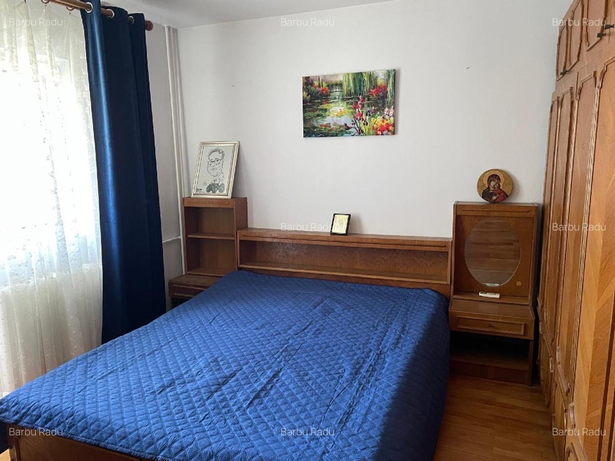 Inchiriere apartament 4 camere, 83 mp, 1986, decomandat, Camil Ressu 2
