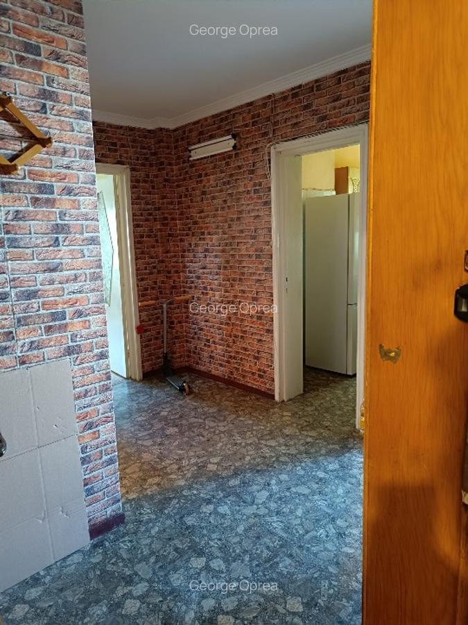 Apartament 4 camere ultracentral , etaj 3/4, Aleea Nucului - imagine 1
