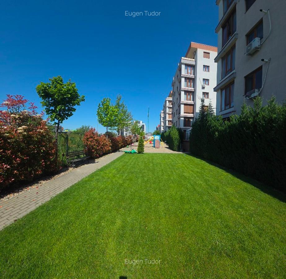 Apartament 3 camere Torontalului de inchiriat