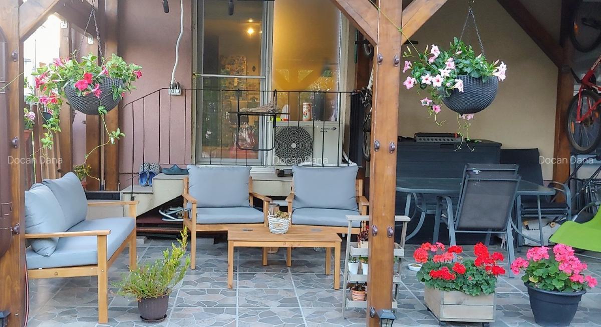 Apartament 3 camere, Tunari, mobilat, cu gradina, terasa acoperita si  parcare - imagine 1