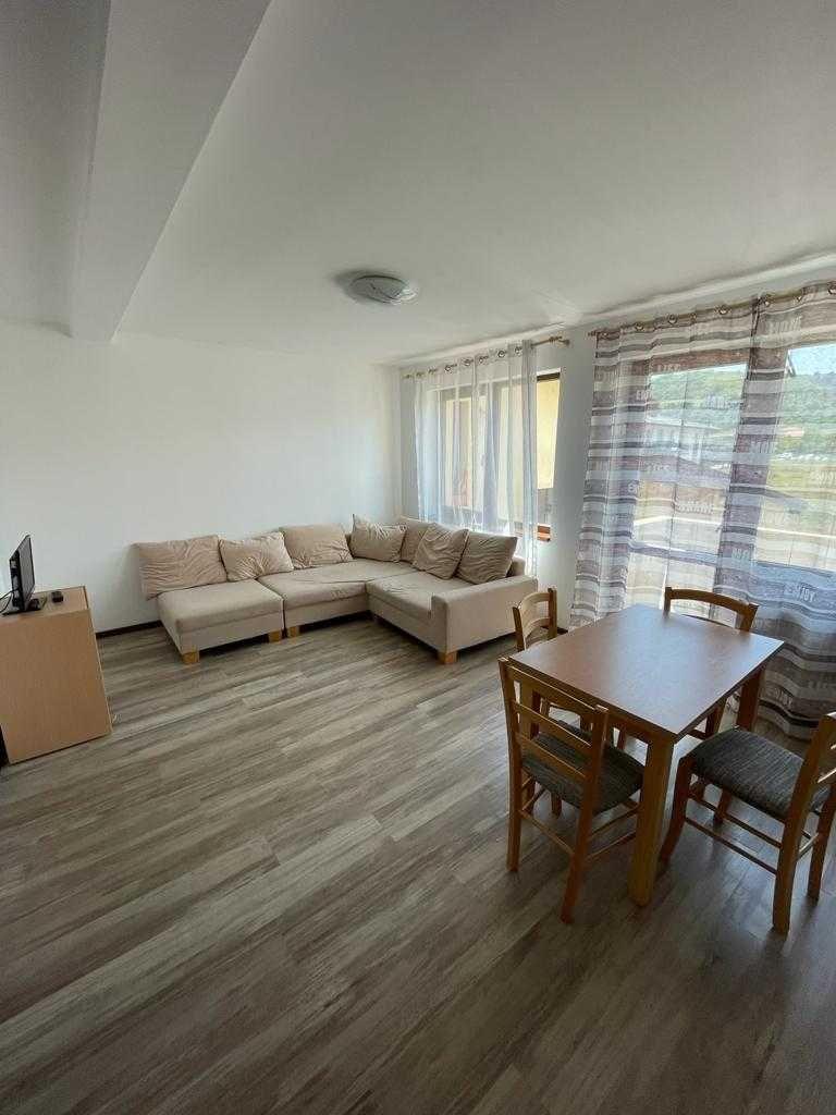 Vand apartament 2 camere, 44 mp, Decomandat Floresti, zona linistita