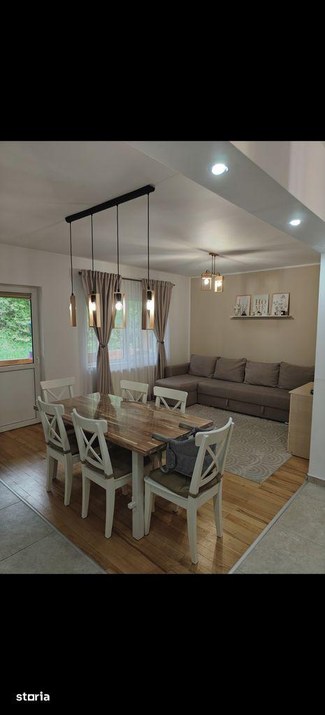 Apartament 3camere,58mp,2balcoane, parcare, Florești, zona Pompierilor