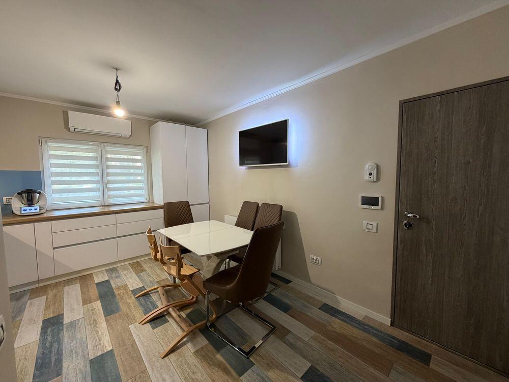 Vand apartament 3 camere mobilat