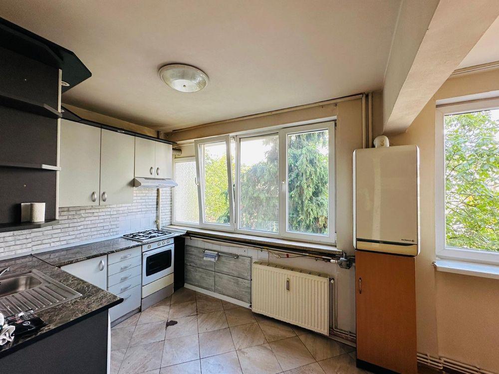 Persoana fizica vand 3 camere grigorescu str Hateg