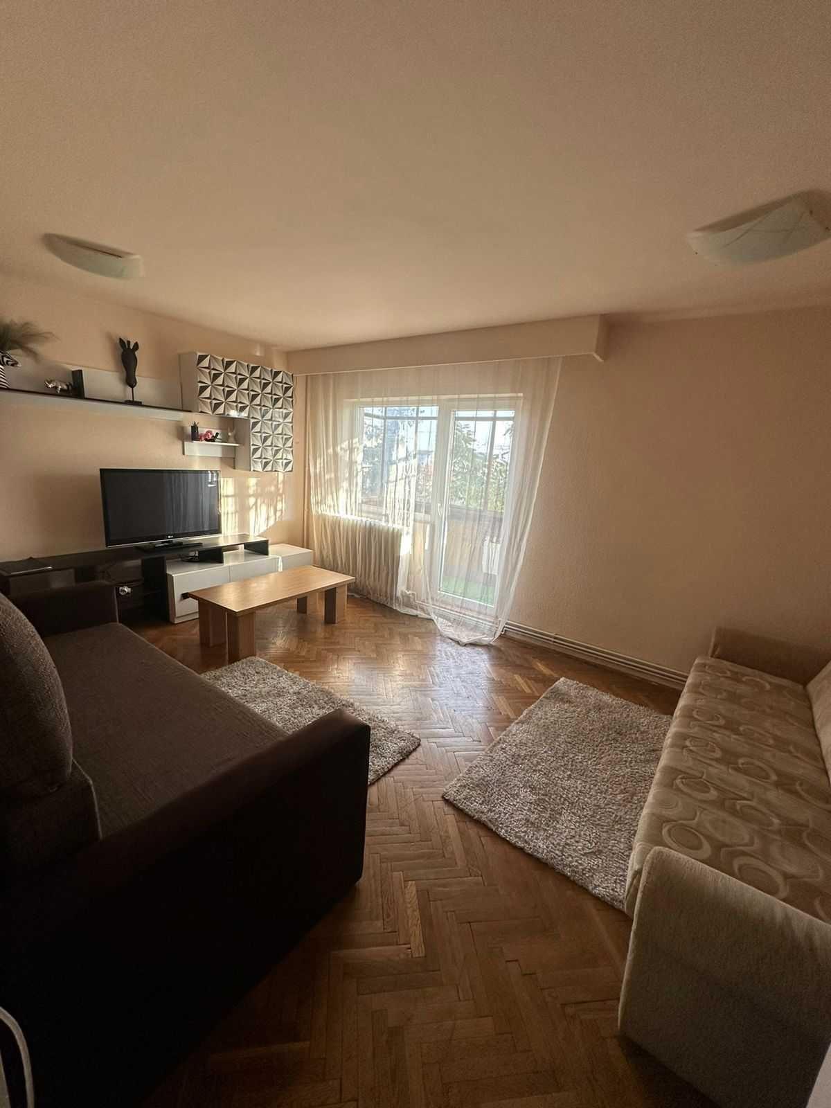 Vand apartament 4 camera zona Tiulescu