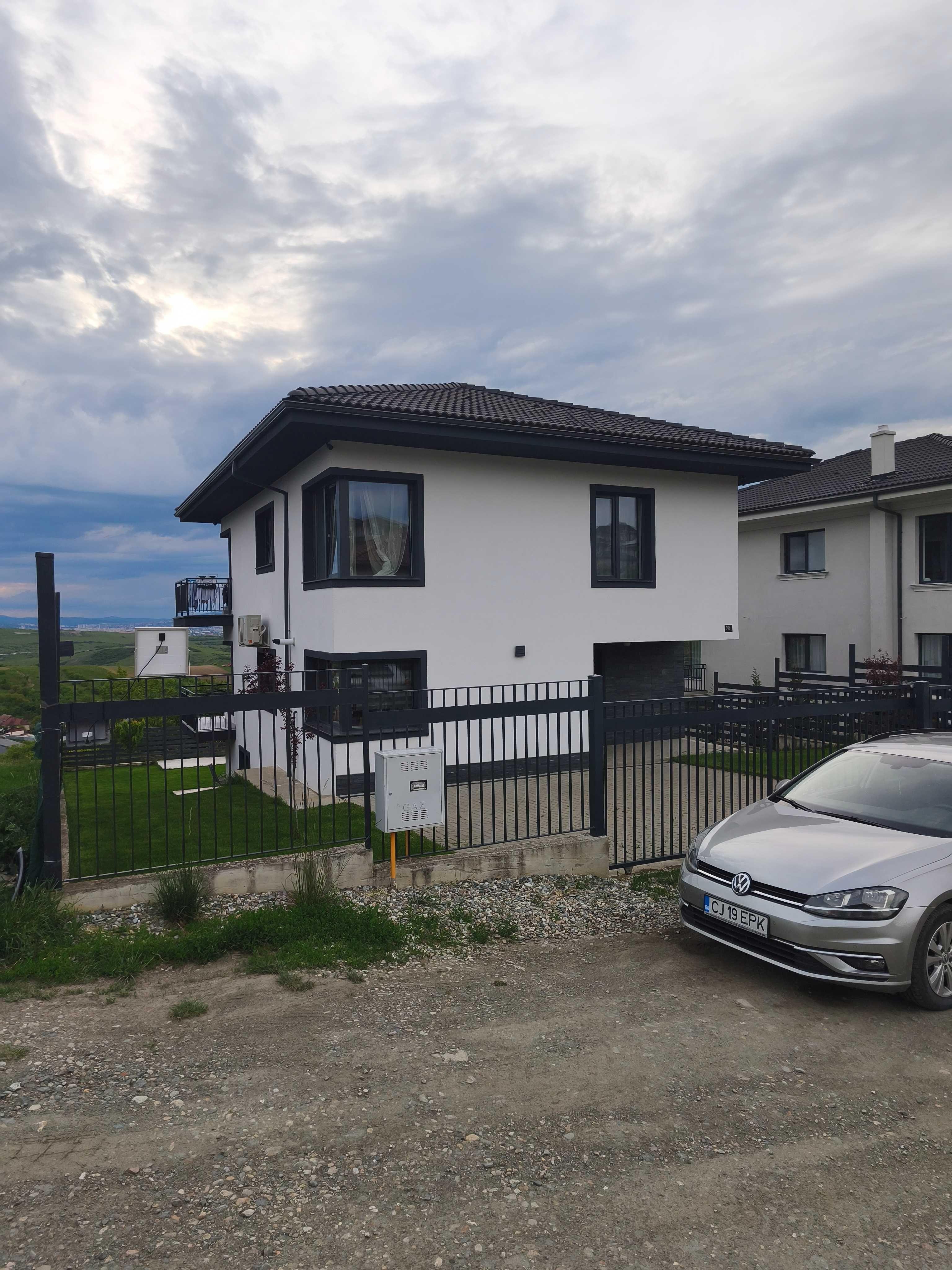 Casa finisată Dezmir