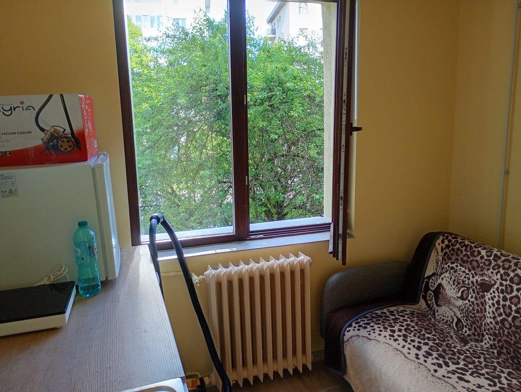 Chirie proprietar str.Albac 25,garsoniera