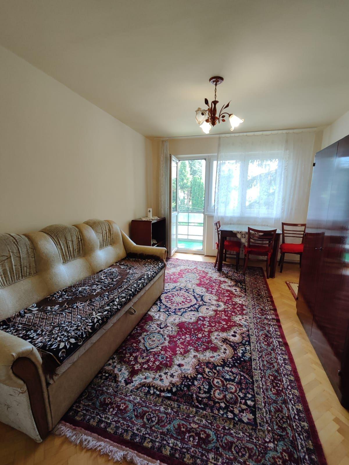 Apartament de închiriat două camere zona Tudor (Dacia) mobilat