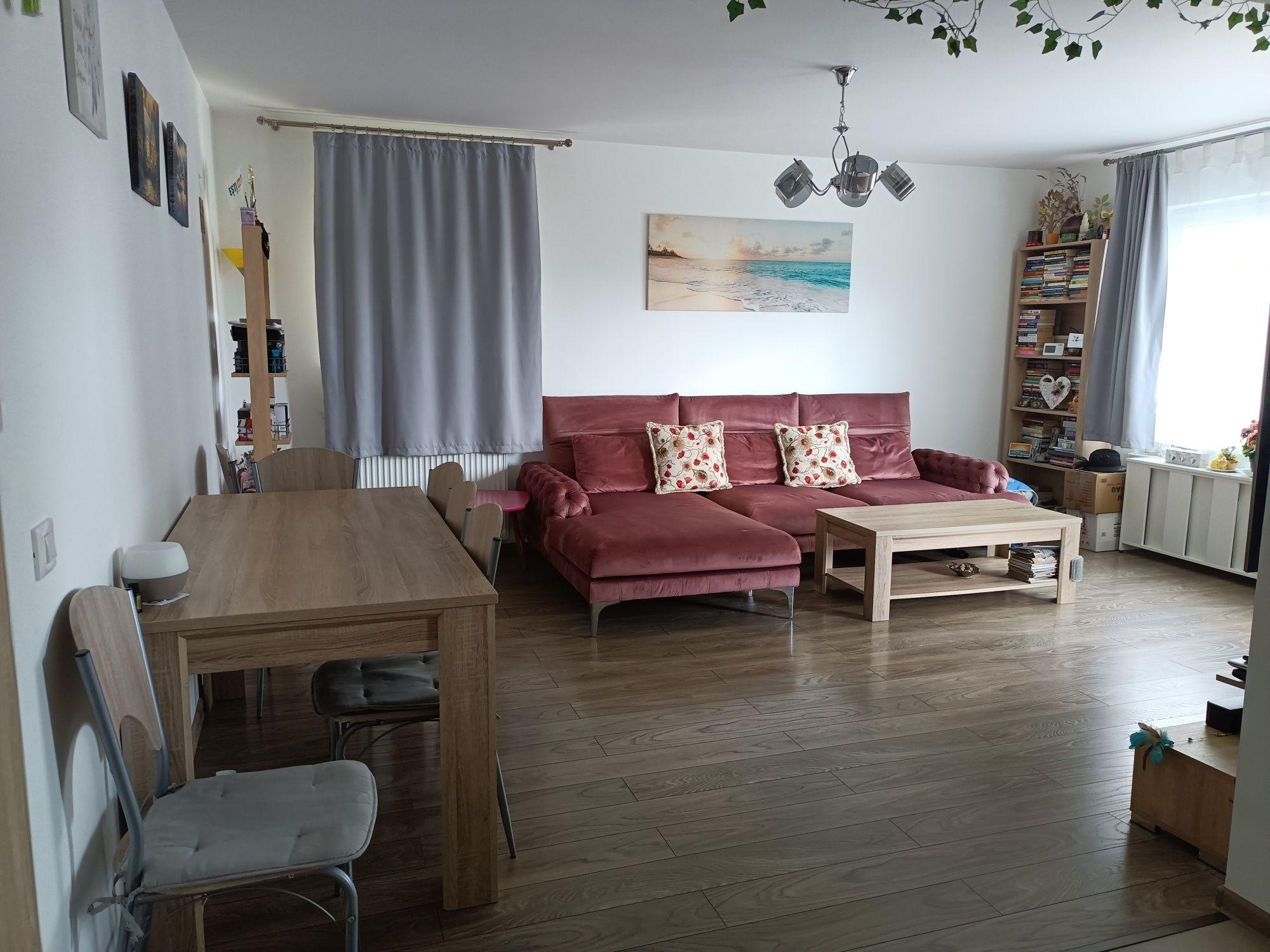 Particular,vând apartament 2 camere