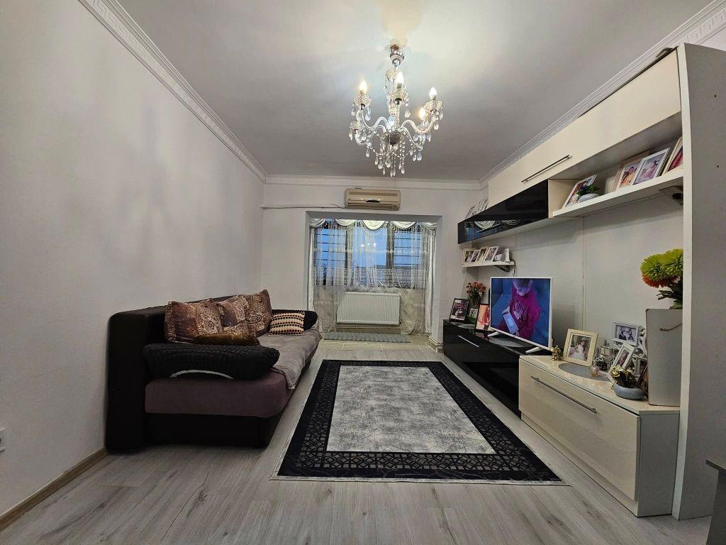 De vanzare 2 camere zona victoria.Emag