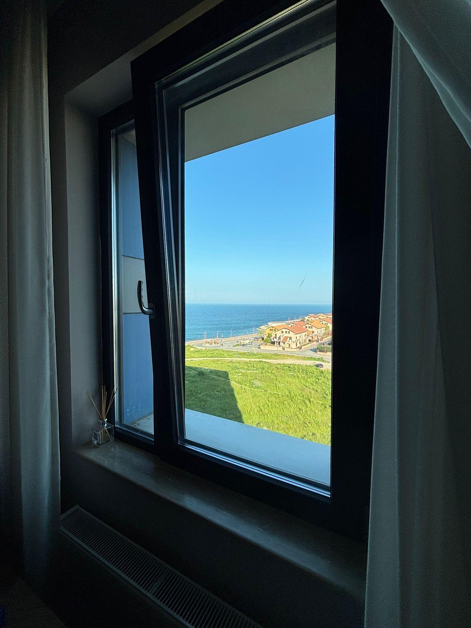 Apartamen  la mare  in regim hotelier