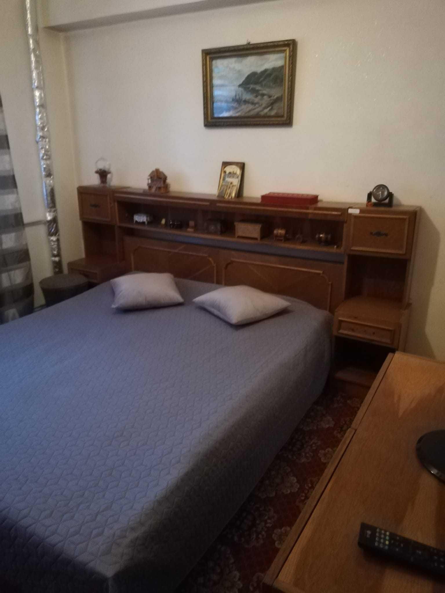 Apartament 3 camere decomandat Calea Bucuresti