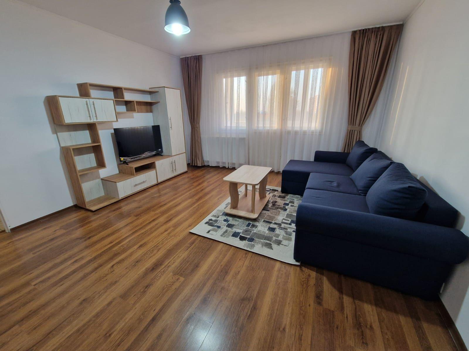 Închiriez apartament 2 camere, 55 mp, mobilat + utilat,  zona Sovata – malul Crișului