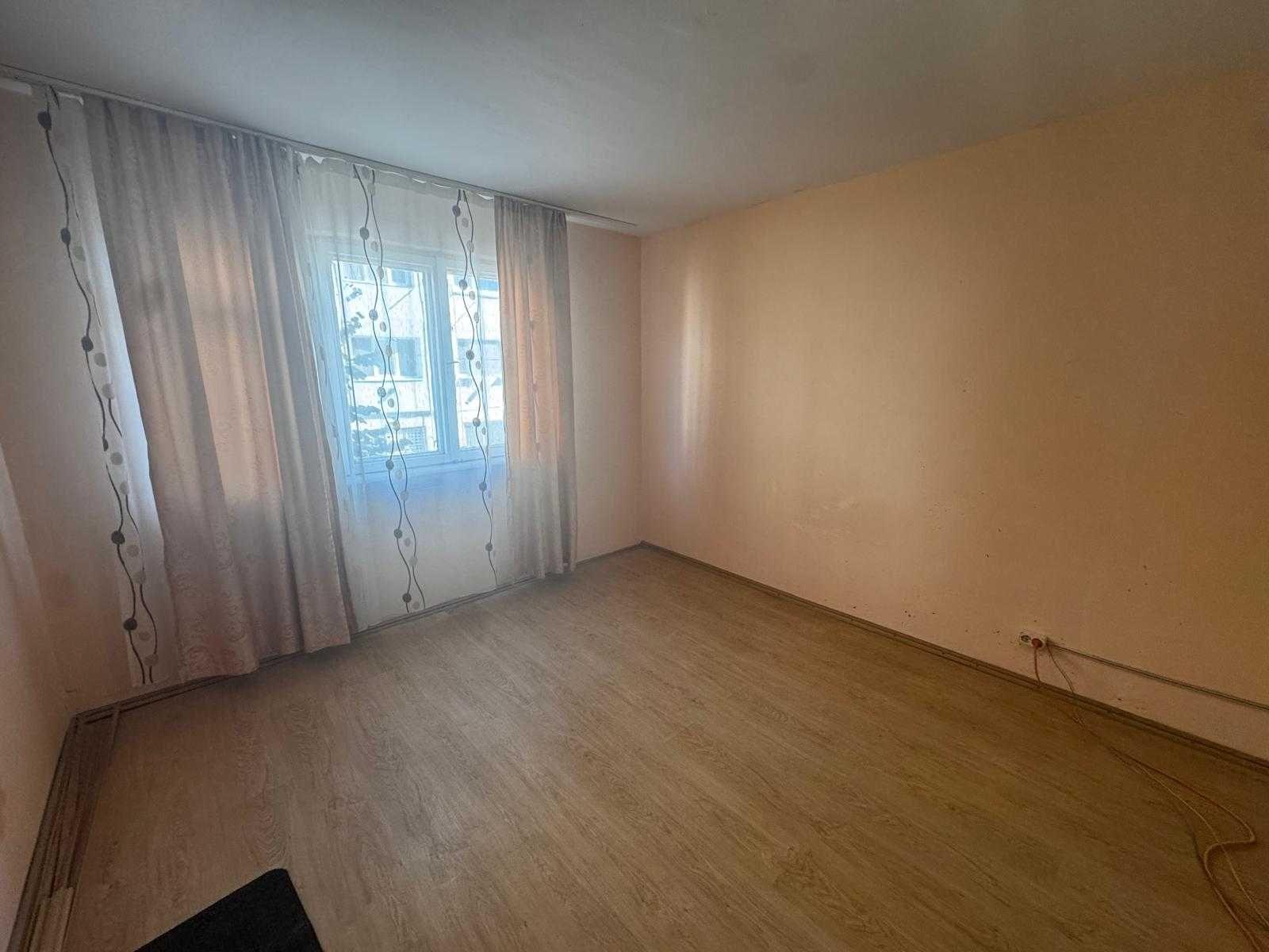 Garsonieră Ploiești - imagine 1