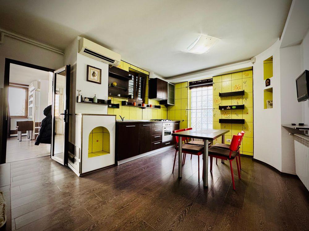 Proprietar: apt lux imens 5 camere in vila centru, curte, pet friendly, mobilat, echipat+loc parcare, spatiu birouri/resedinta