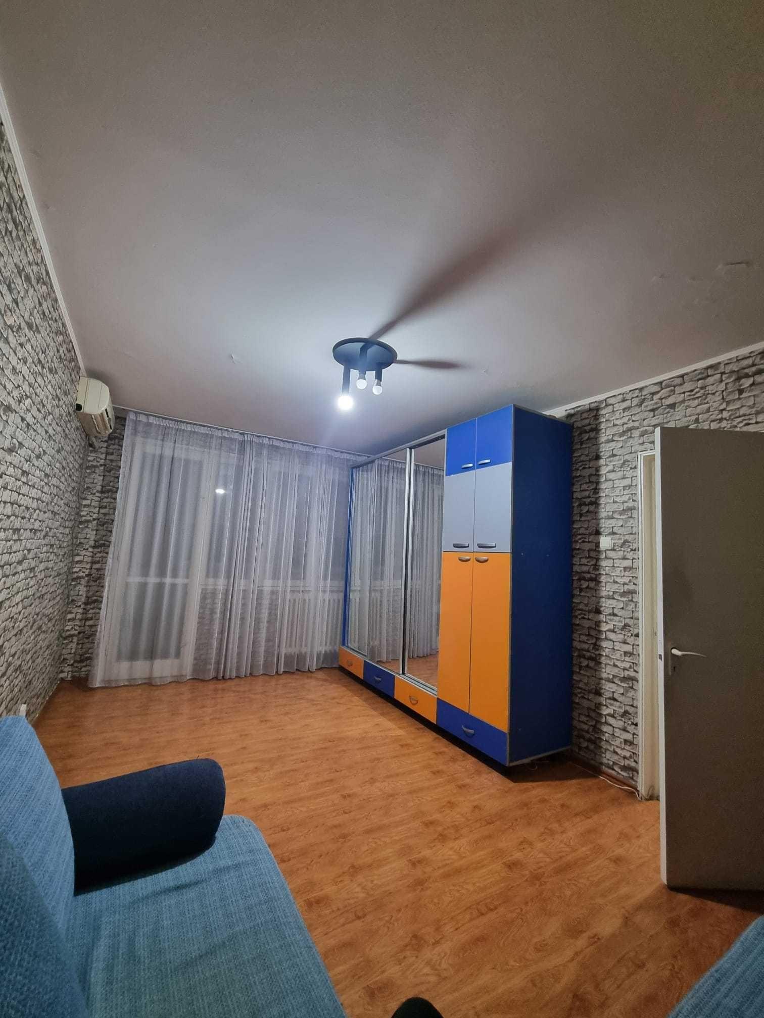 Apartament 2 camere de închiriat | Semi-Mobilat | Zona Fizicienilor - imagine 1
