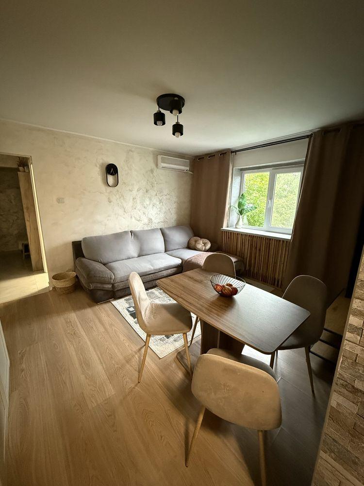 Vand apartament 2 camere