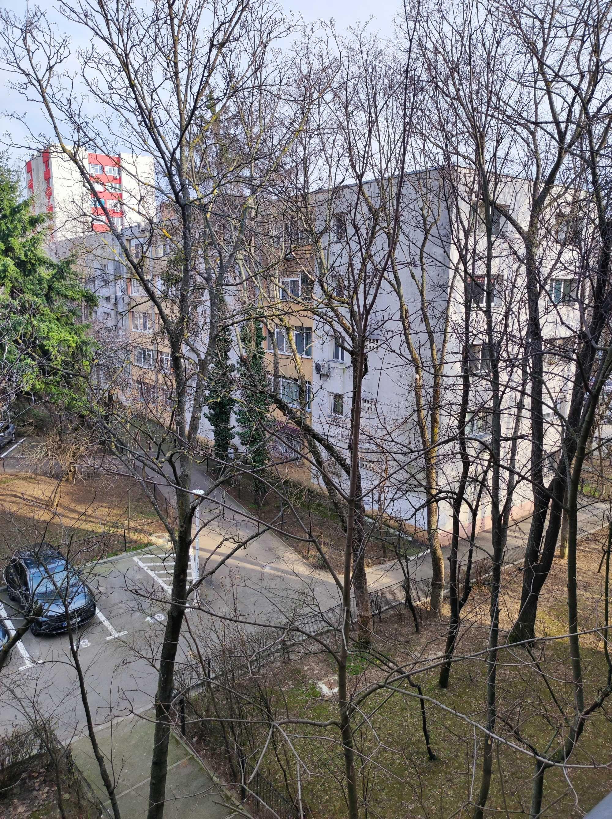 Apartament 4 camere in zona Bvd.Brancoveanu ,sector.4 - Decomandat, confort.1 - imagine 1