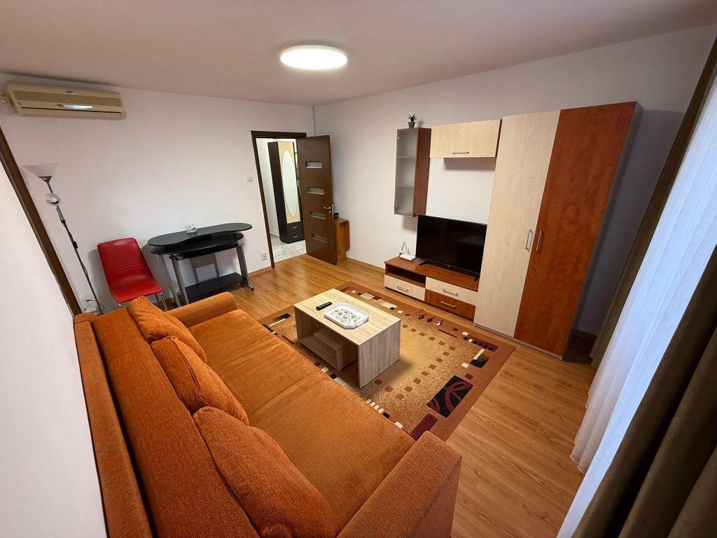 Închiriez apartament 2 camere