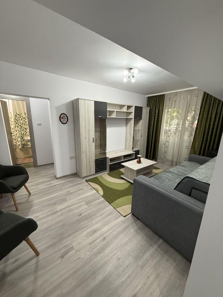 Apartament 2 camere nou renovat de inchiriat
