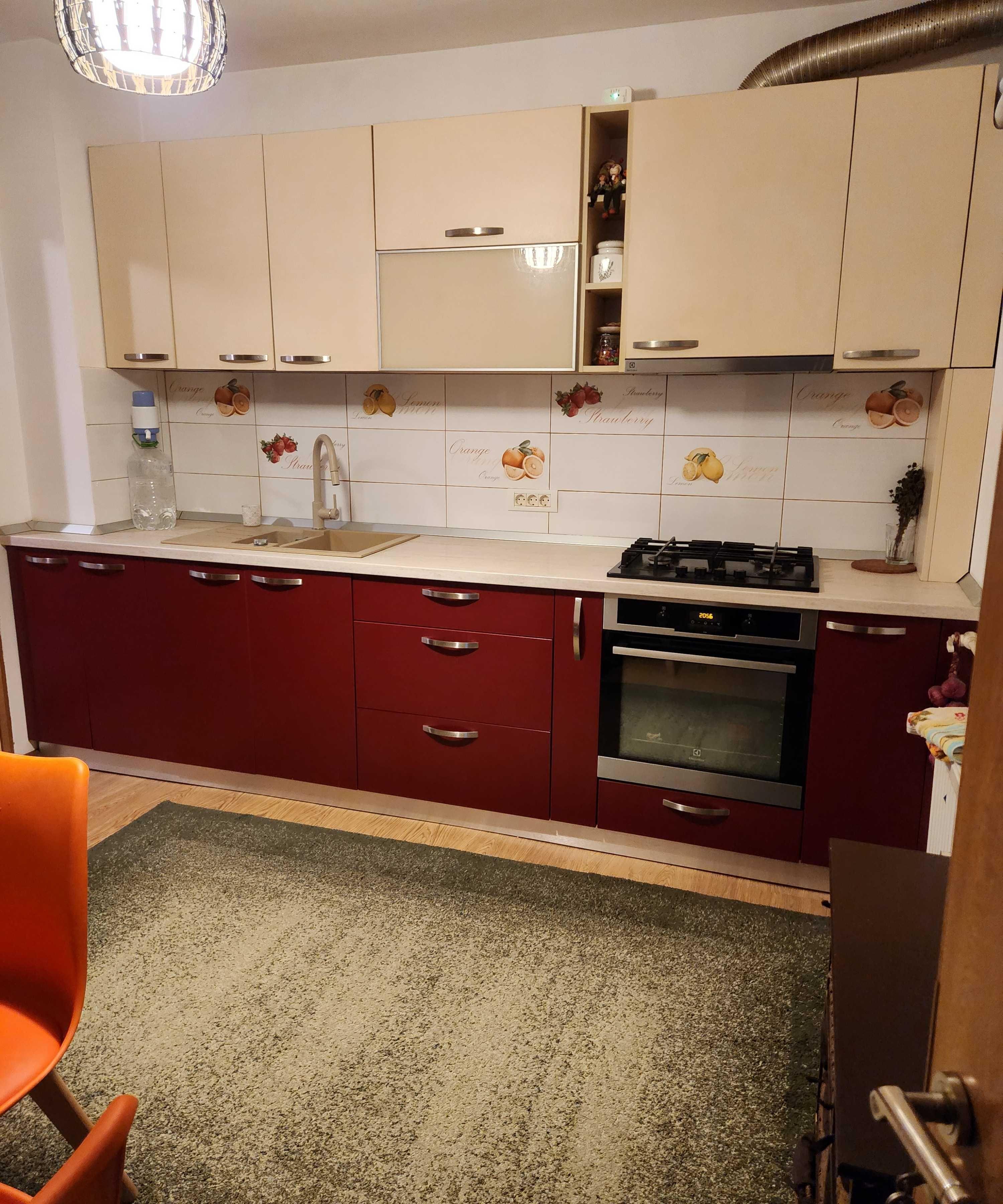 Inchiziez apartament 3 camere Lujerului