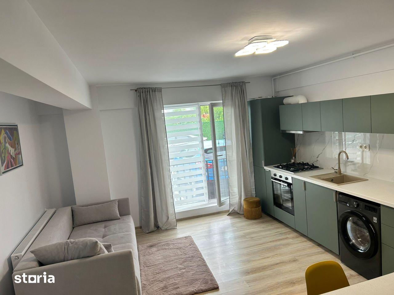 Apartament 2 camere, parter, cu balcon și lift